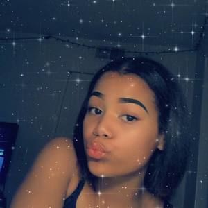 Meet your Posher, Ciara